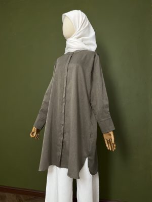 Hana in GreyGreen